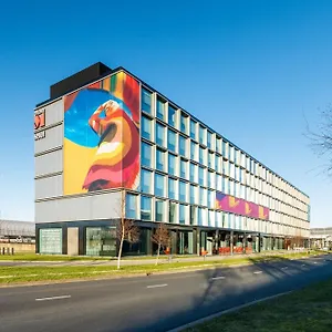 Hotel Citizenm Schiphol Airport ****
