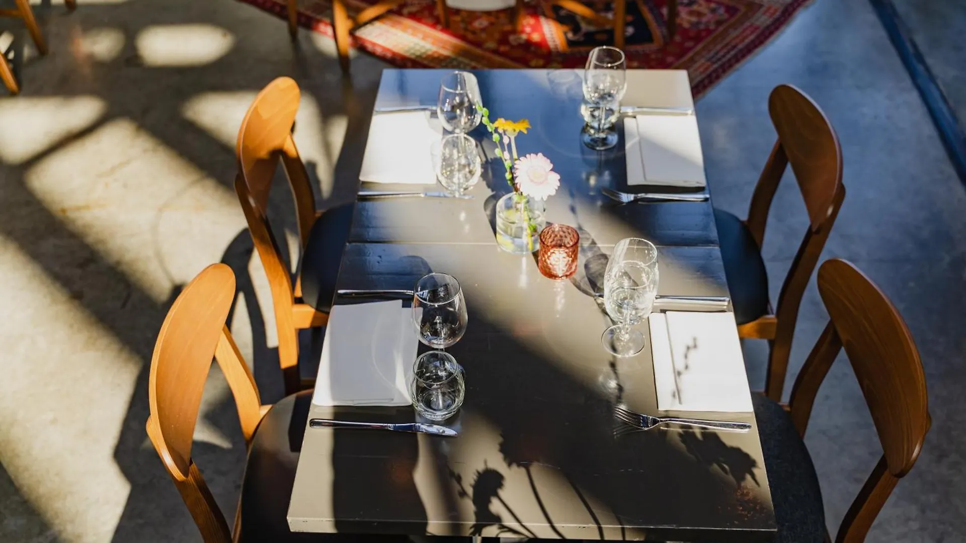 Hotel De Hallen Amsterdam 4*,  Netherlands