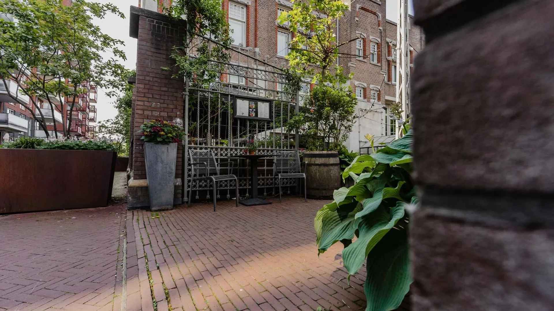 Hotel De Hallen Amsterdam